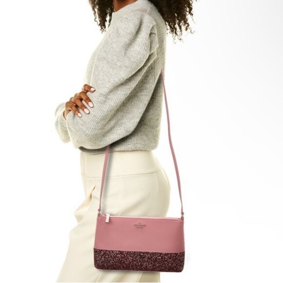 NWT Kate spade flash leather crossbody in pink with glitter bottom - Picture 1 of 7